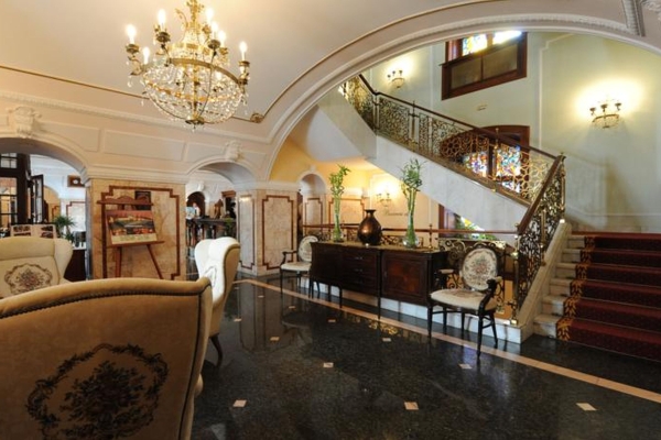 Hotel Leopold I (Petrovaradin)